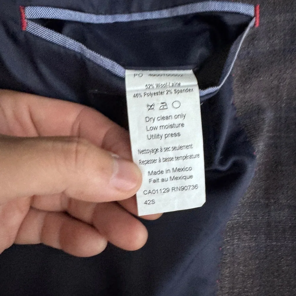 Tommy Hilfiger Blazer Mens 42S Grey Blue Plaid Wool Blend Two Button Sport Coat